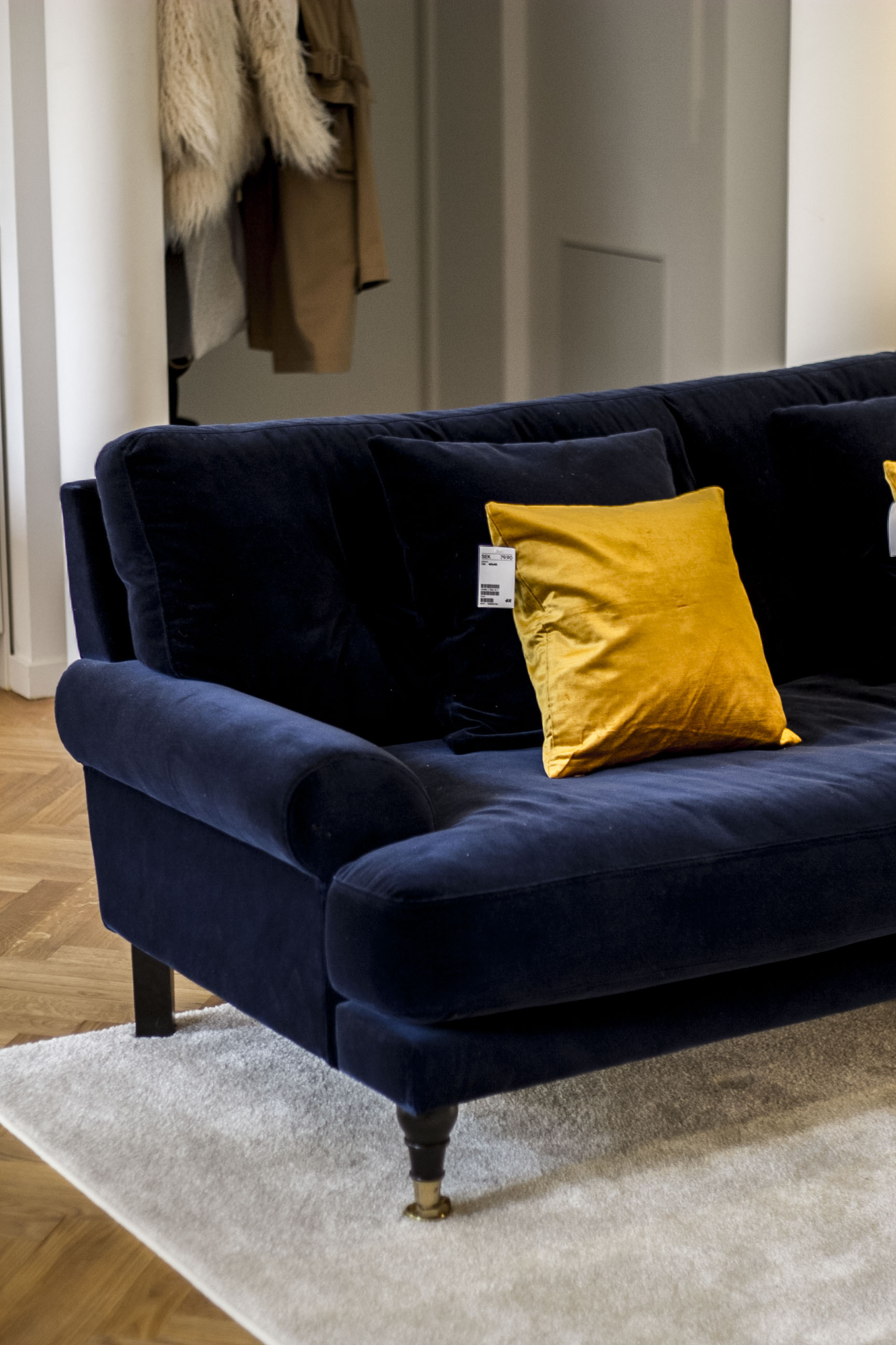 Soffa henrietta fromholtz metro mode